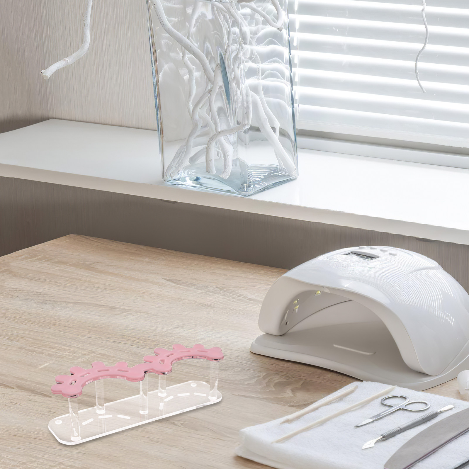Eyelash Extension No 8 - Acrylic Eyelash Tweezer Organizer Stand 8-Slots